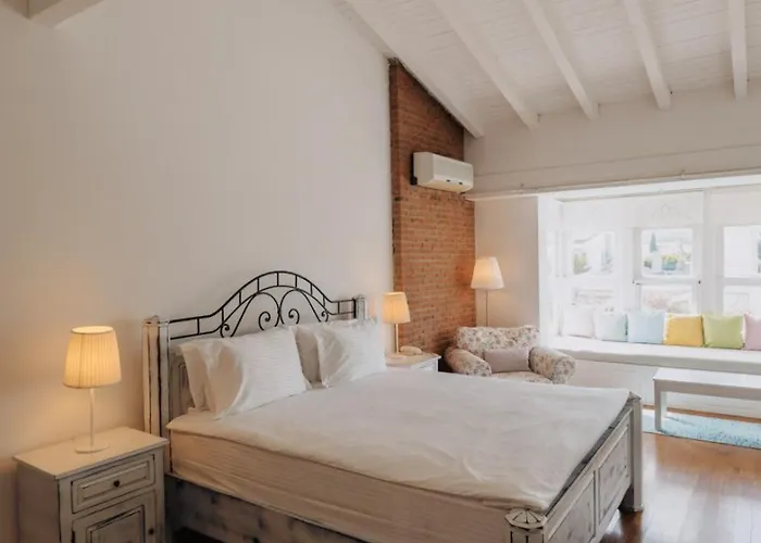 Cadde75 Alacati Çeşme