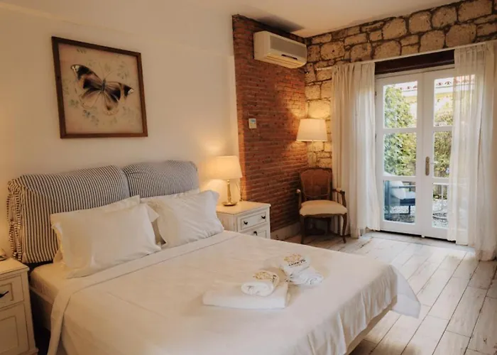 Cadde75 Alacati Çeşme